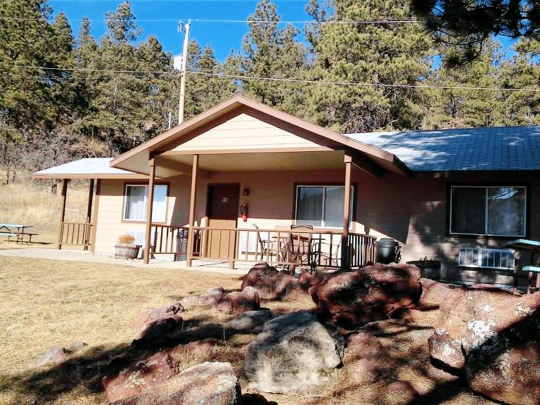 Cabin Southwest Meade