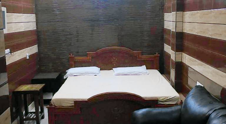 Royal Residency