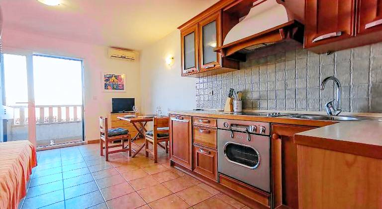 Charming rental apartment with terrace | Pets allowed — photo 3