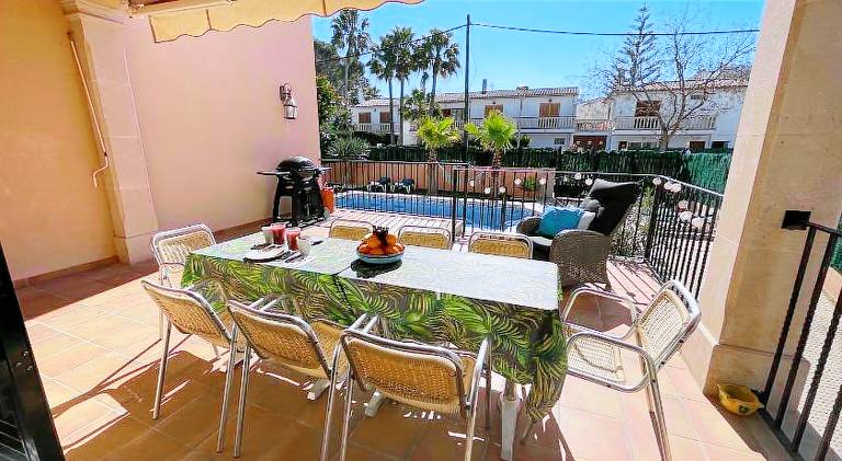 Fully equipped vacation home with private pool, grill & patio | Next to the beach | Dogs allowed — photo 3