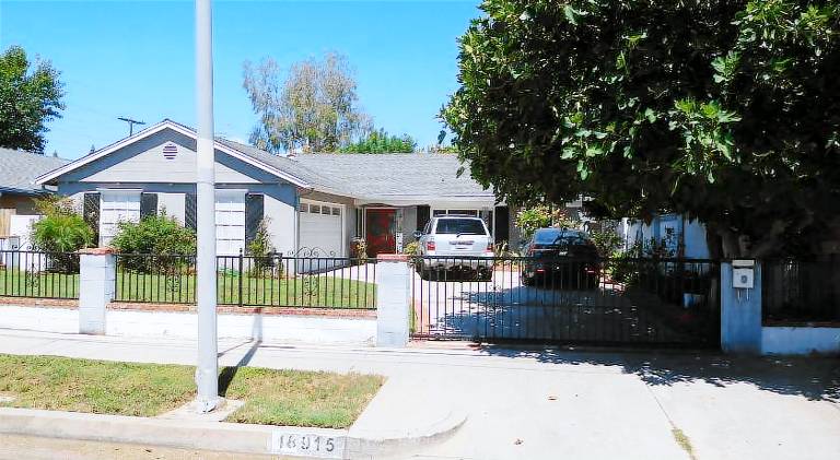 Nice Northridge 4 2 2 home near CSUN and Pierce College