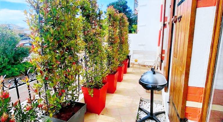 Fully equipped wonderful house with barbecue & terrace | Pets allowed — photo 4