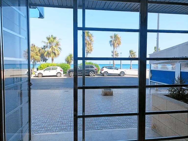 Casa Playa de los Locos