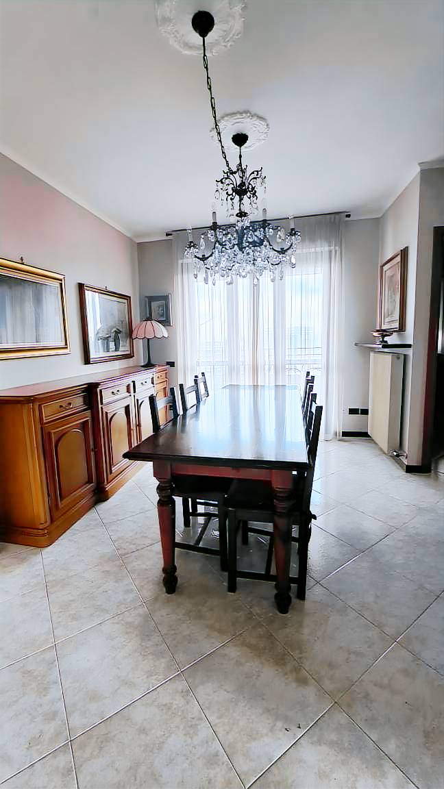 Rental apartment with terrace | City view — photo 4