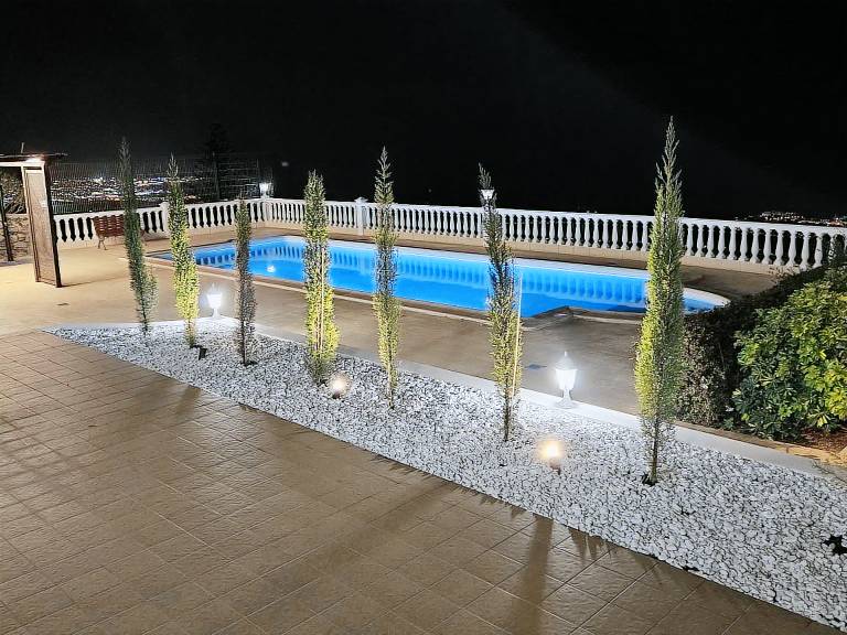 Vacation Villa 'Cool 4-bedroom with Sea Views' with Sea View, Wi-Fi and Air Conditioning in Adeje