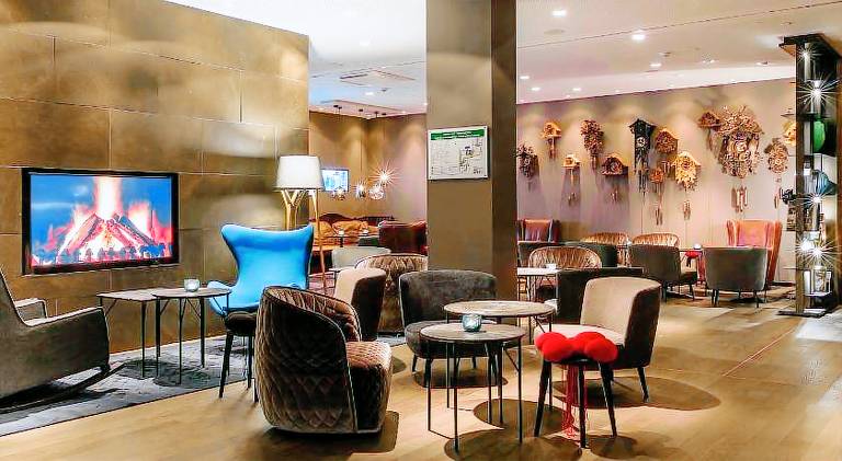 Motel One Freiburg — photo 2