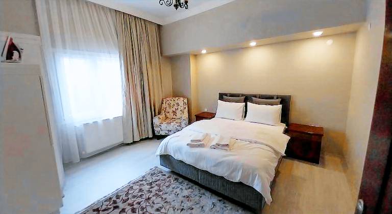 Fully equipped rental apartment with terrace | Next to Konak Square | Perfect for remote work | Dogs allowed in Izmir