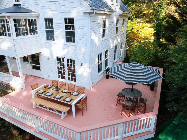 House Woods Hole