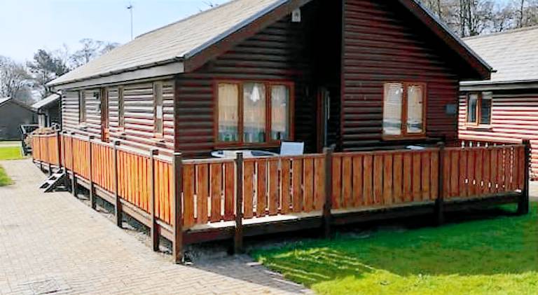 Vacation home with pool | Pets are welcome in Bridlington