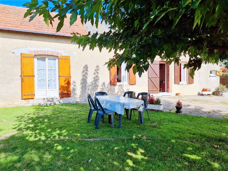 Independent house with enclosed yard 1km from village — photo 2