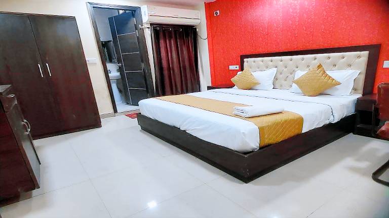 Tourist Palace Hotel