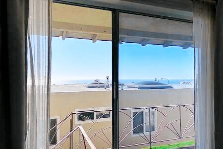 Ocean View Studio Manhattan Beach — photo 5