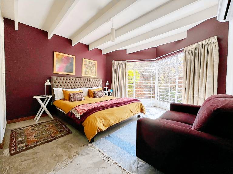Fully equipped charming house with garden, barbeque & private pool | Dogs allowed — photo 4