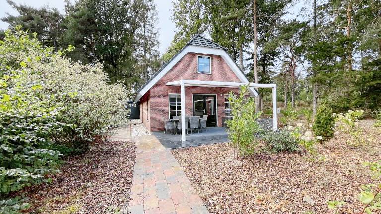 130 m&sup2; Bungalow