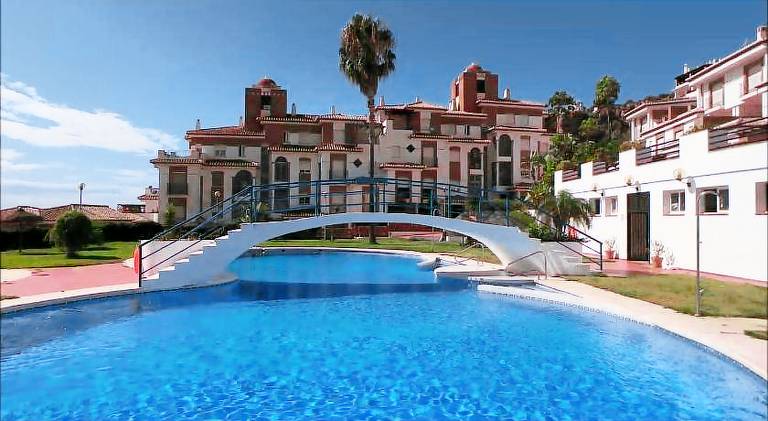 Big rental apartment with pool | Beach nearby | Pet-friendly — photo 3