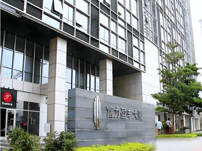 Rental apartment with garden, terrace & sauna | Perfect for remote work in Guangzhou