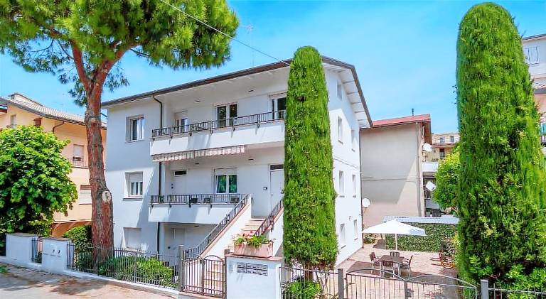 Pleasant holiday apartment with yard | Next to the beach | Suitable for remote work | Pets are welcome in Misano Adriatico