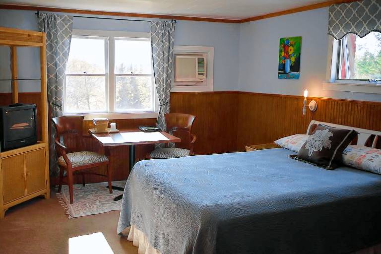 Bed and breakfast  Whitefield