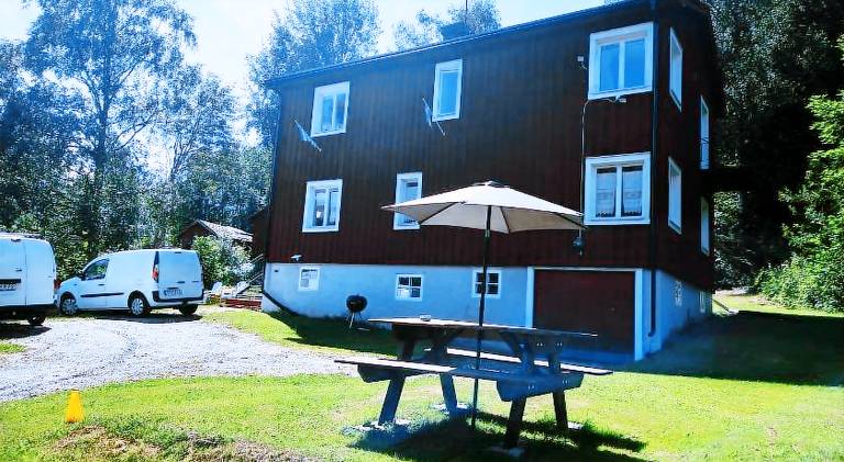 MUSES BNB Bed & Breakfast