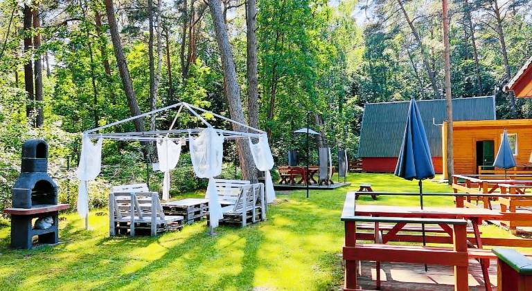 Beautiful lodge with patio, barbeque & garden | Pet-friendly — photo 5