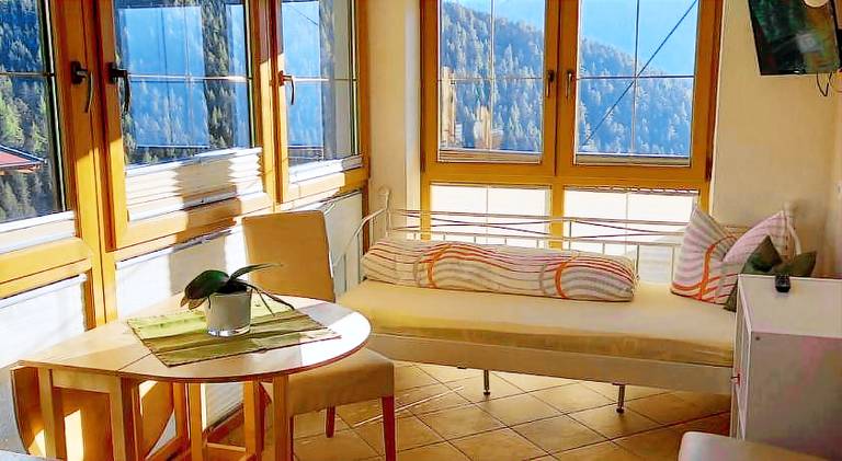 Apartment with 3 rooms for 6 persons in Umhausen