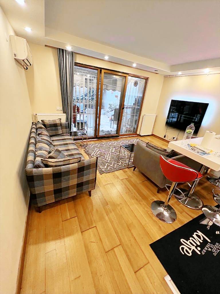Apartment with garden in the center of Şişli — photo 2