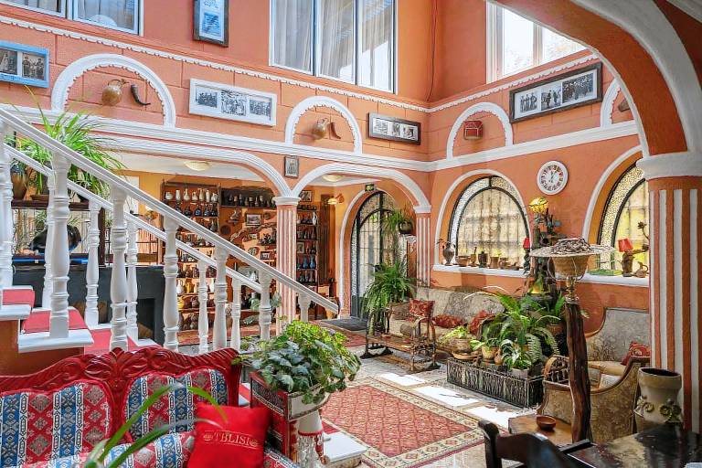 Elia Boutique Hostel & Apart Hotel