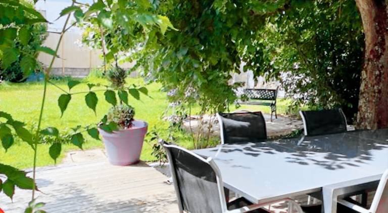Wonderful house | Dogs allowed in Deols