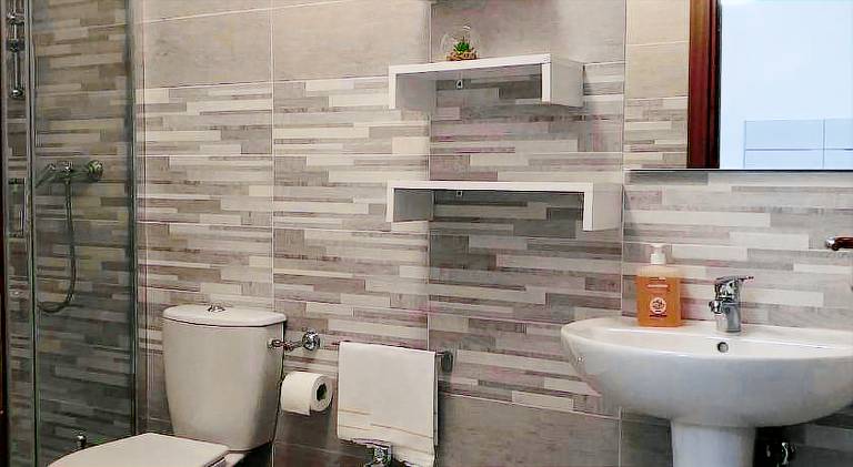 Holiday apartment with 2 rooms for 4 persons — photo 2