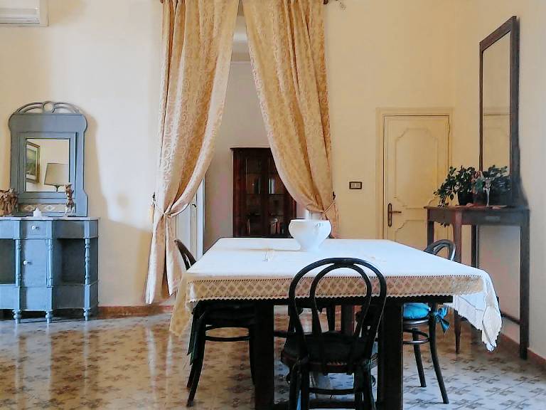 Rental apartment with grill & terrace — photo 4
