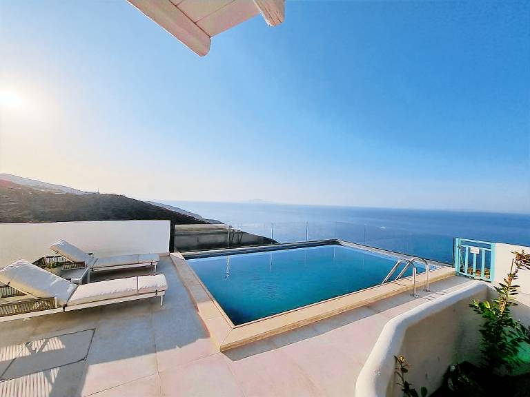 Dom Folegandros