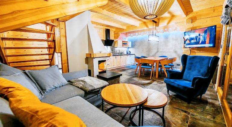Chalet with garden, jacuzzi & barbeque — photo 5
