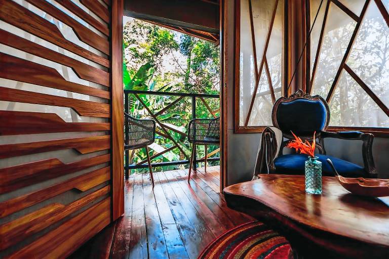 Holiday apartment with jacuzzi, garden & terrace | Perfect for remote work | Pet-friendly — photo 4
