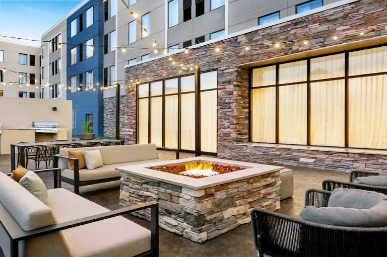 Staybridge Suites Lexington S Medical Ctr Area by IHG