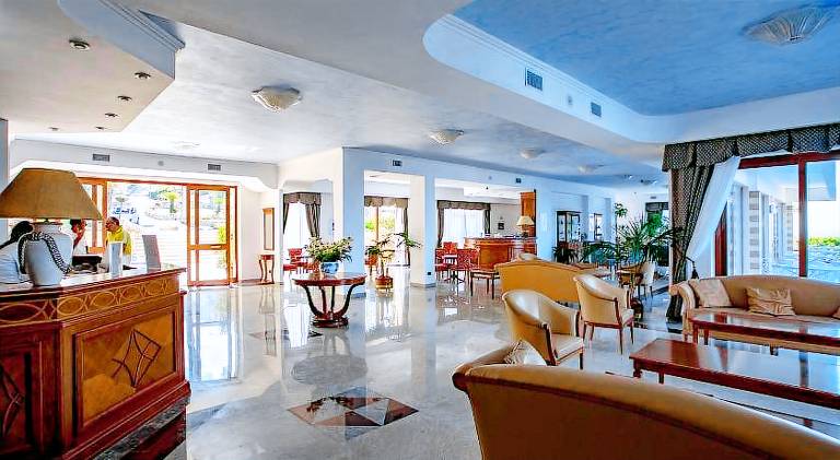 Hotel La Castellana — photo 3