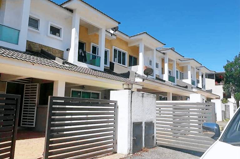 Hus  Brinchang
