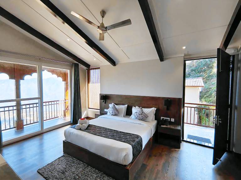 Resort  New Tehri