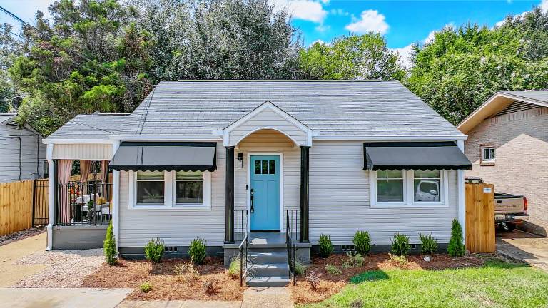 Vacation home with BBQ & garden | City view — photo 2