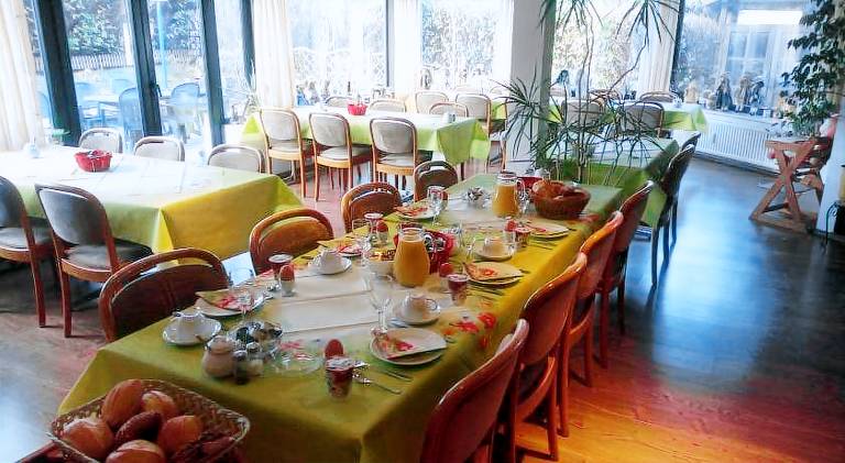 Pension Strohm im Lieth Cafe — photo 2