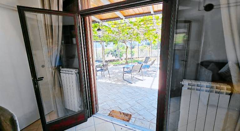 Charming vacation home | Pets allowed — photo 4