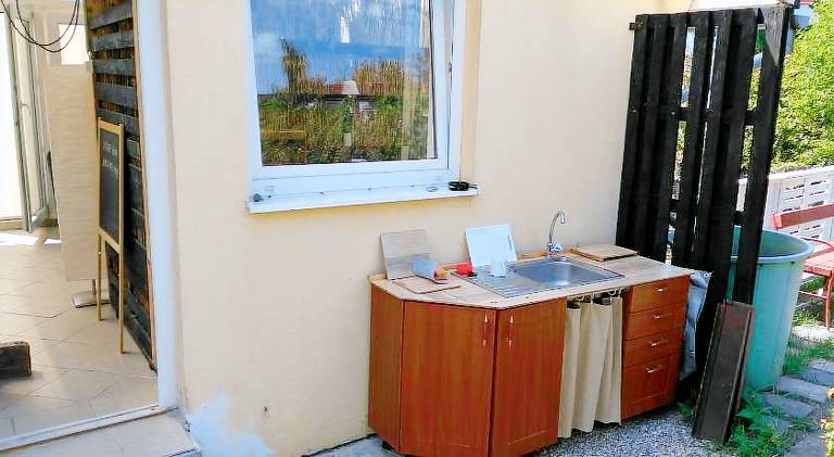 Tent with 1 room for 2 persons — photo 3