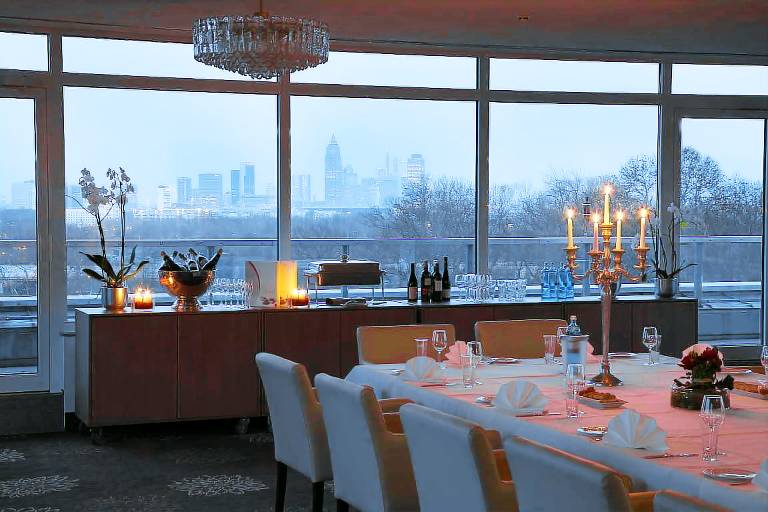 H4 Hotel Frankfurt Messe — photo 3