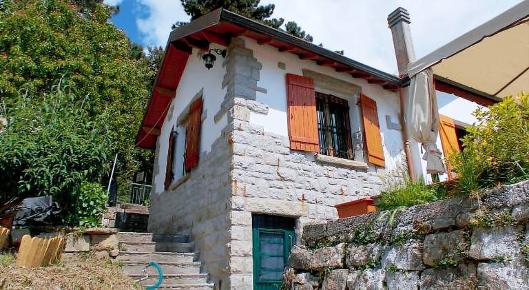 Vacation home with 1 room for 5 persons in Sanremo