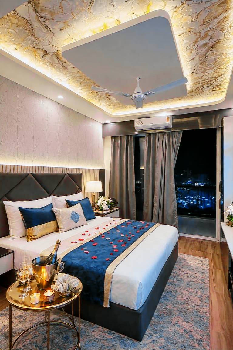 STAY IN NOIDA — photo 2