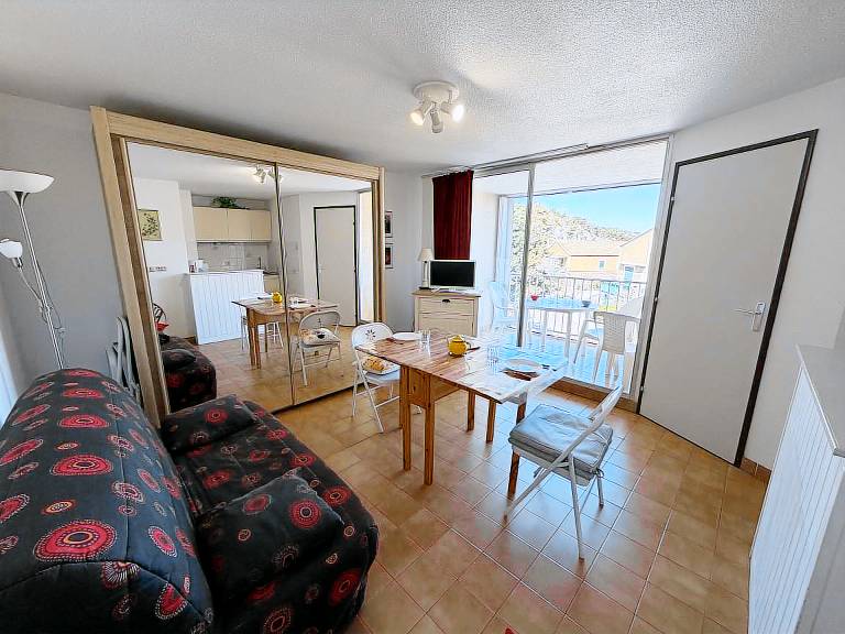 Rental apartment with pool — photo 4