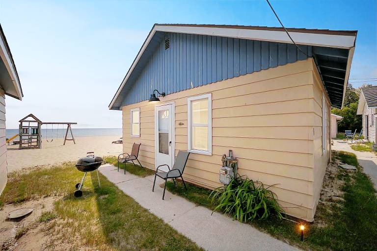 Cabin Oscoda Township