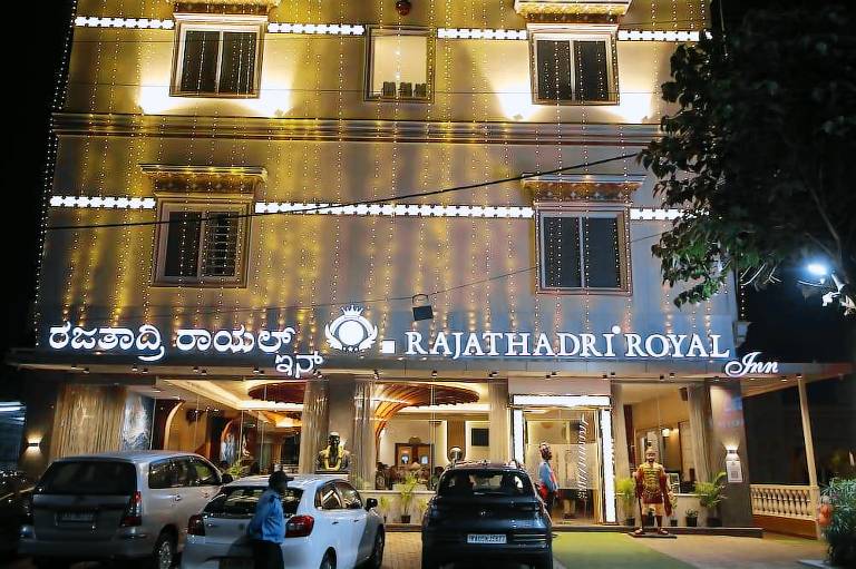 Rajathadri Royal Inn