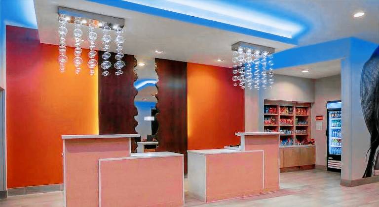 La Quinta Inn & Suites by Wyndham Wisconsin Dells- Lake Delton — photo 5