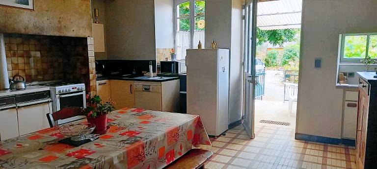 Wonderful vacation home with patio, garden & BBQ | Garden view | Pet-friendly — photo 3