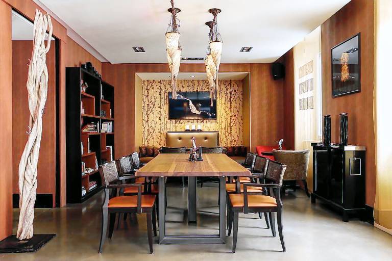Eastwest Hotel — photo 2